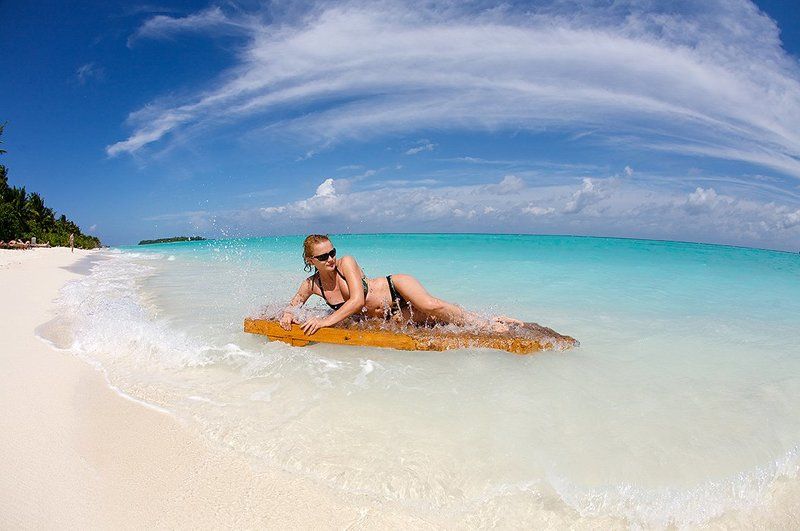 maldive, indian ocean Заплыв на шезлонгах фото превью