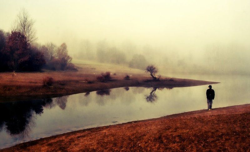 Alone фото превью