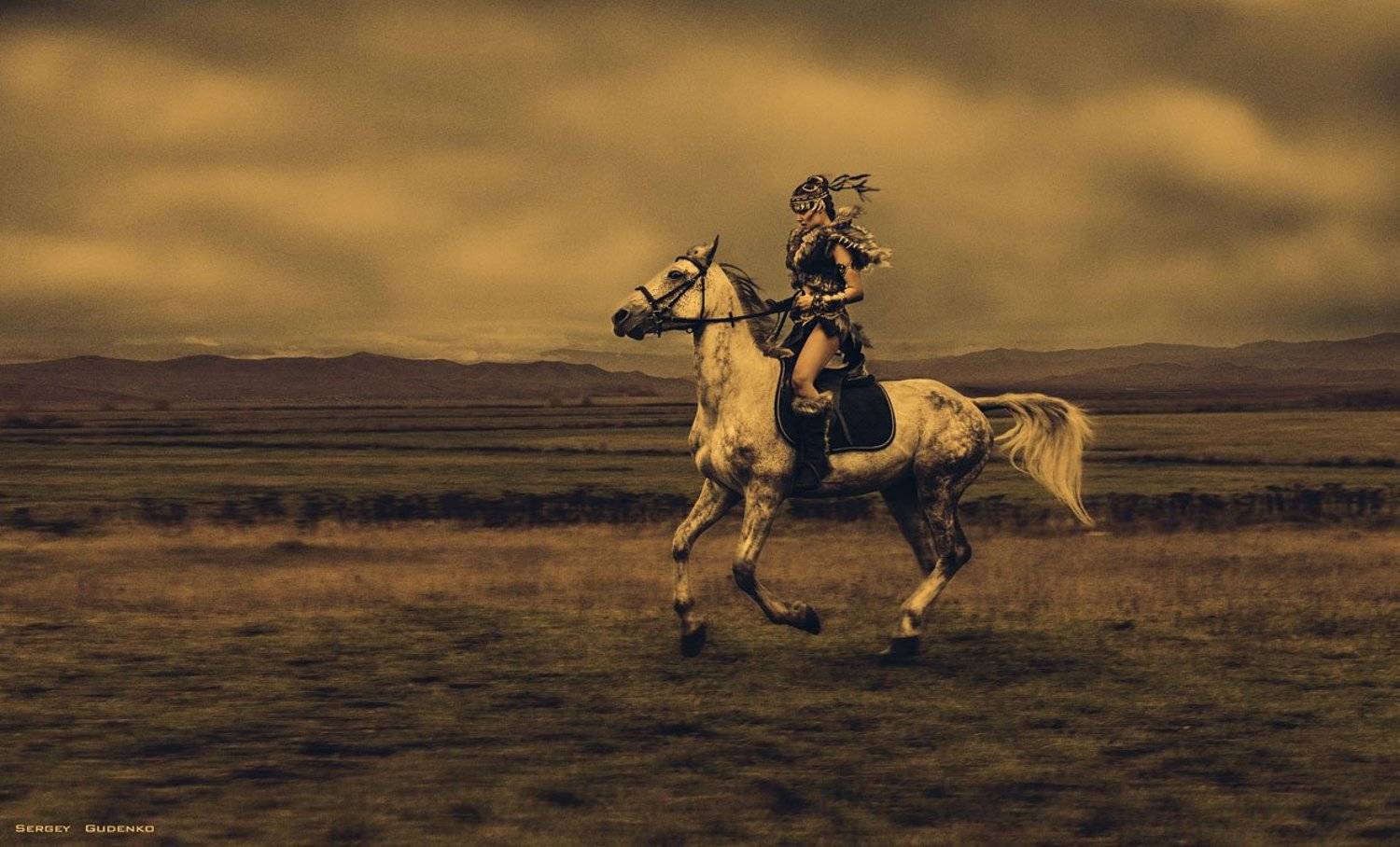 Девушка наездница, Степь, Сергей Гуденко