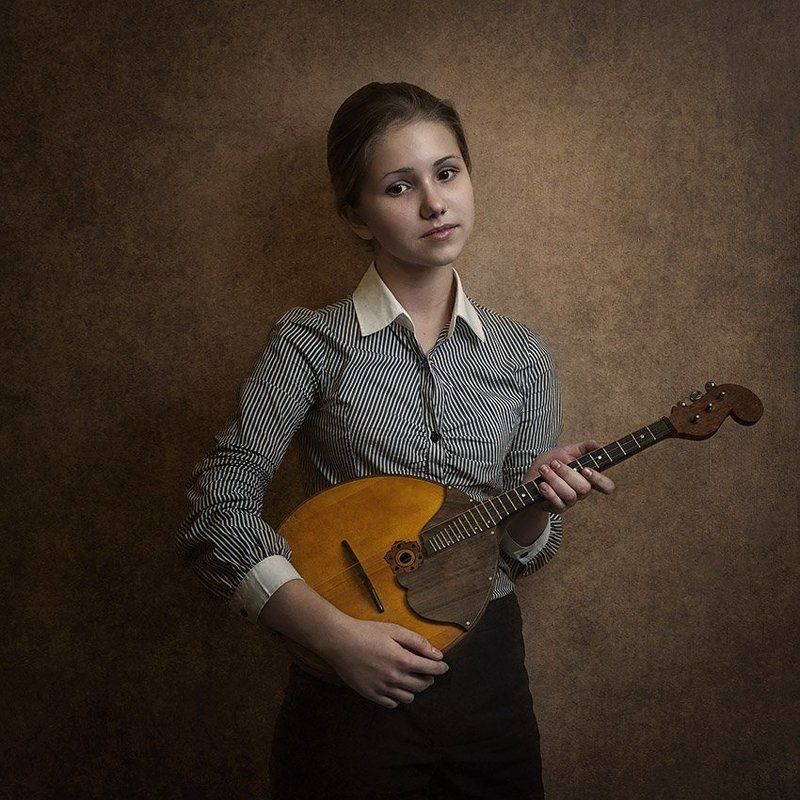 Женский портрет фото превью