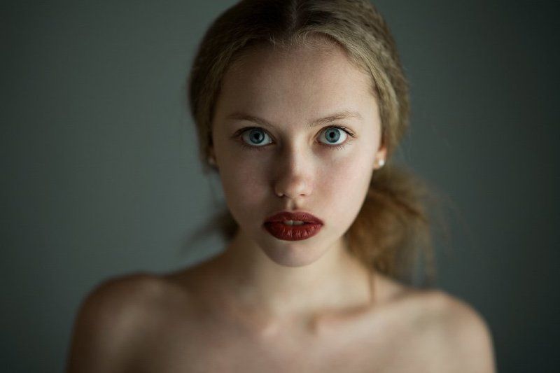 simple portrait фото превью