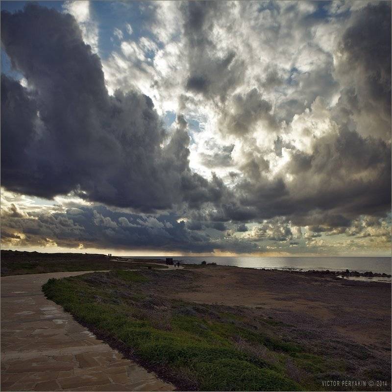 , Виктор Перякин