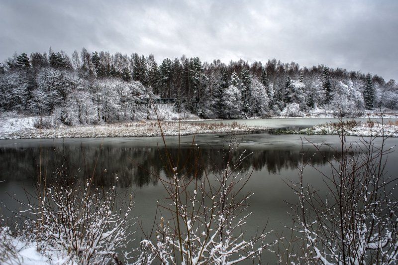 Первый снег фото превью