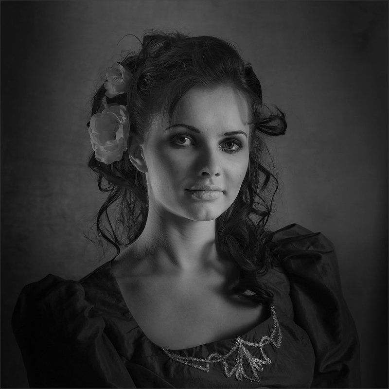 Портрет в низком ключе фото превью