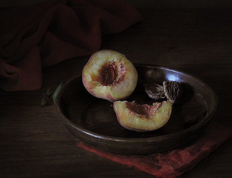 Блюдо, Натюрморт, Персик Персик фото превью