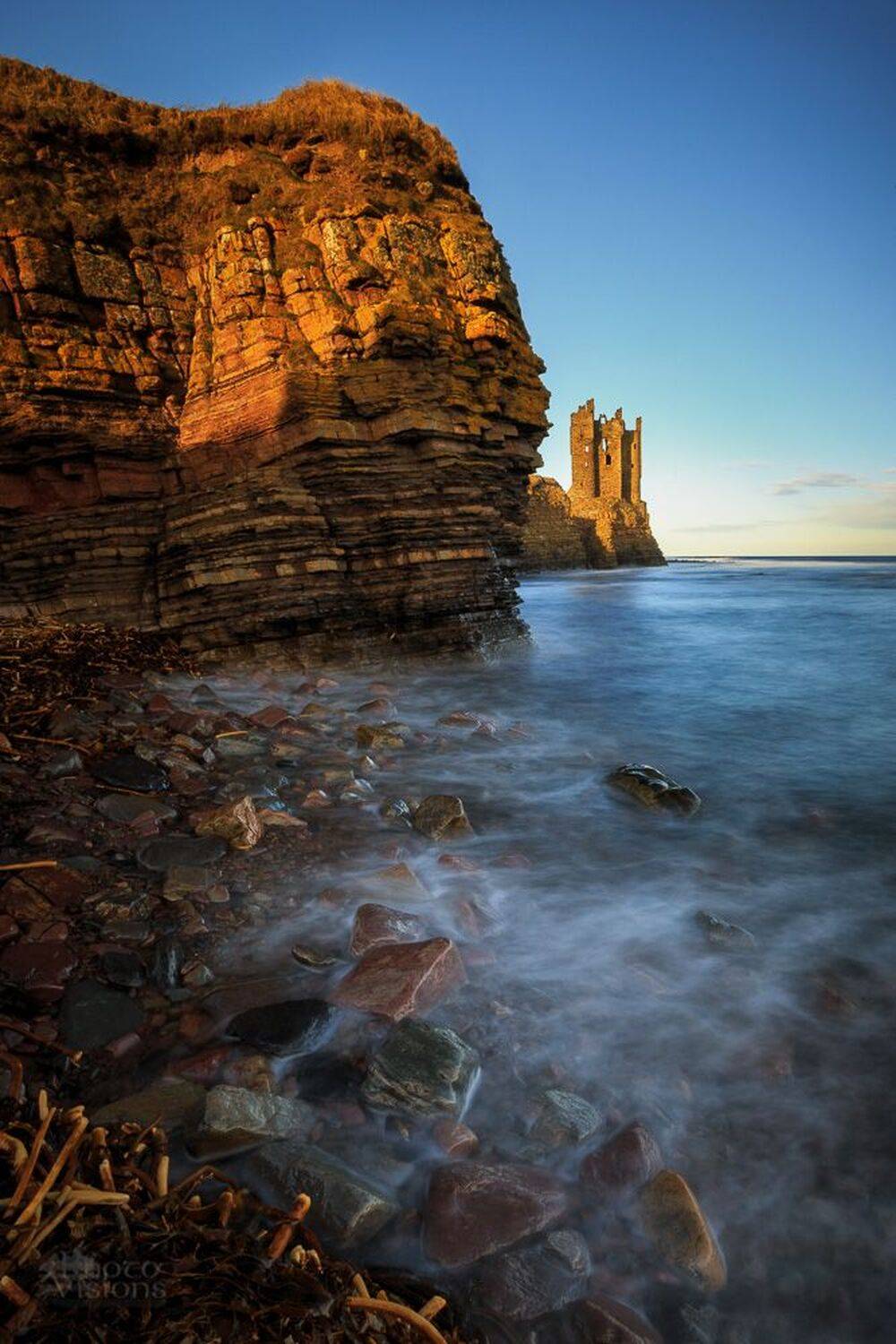 scotland,shoreline,sunset,coast,castle ruins,old keiss, Adrian Szatewicz