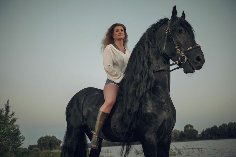 фриз портрет рассвет природа  свобода фото превью