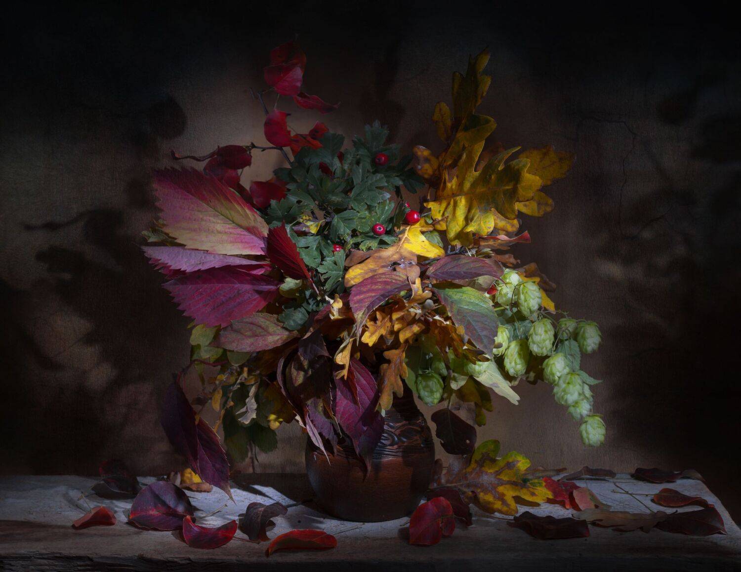 осенние листья,ночь,натюрморт,осеннее равноденствие, Елена Брежицкая