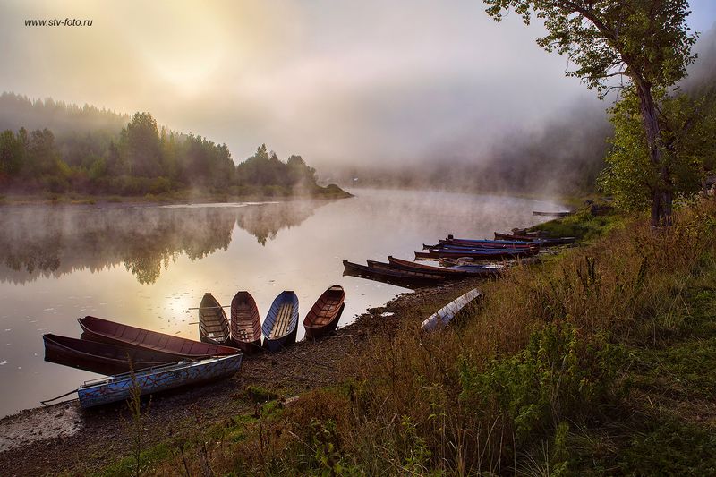 пейзаж, природа, река, лодки, утро, рассвет, туман, кын В ожидании... фото превью