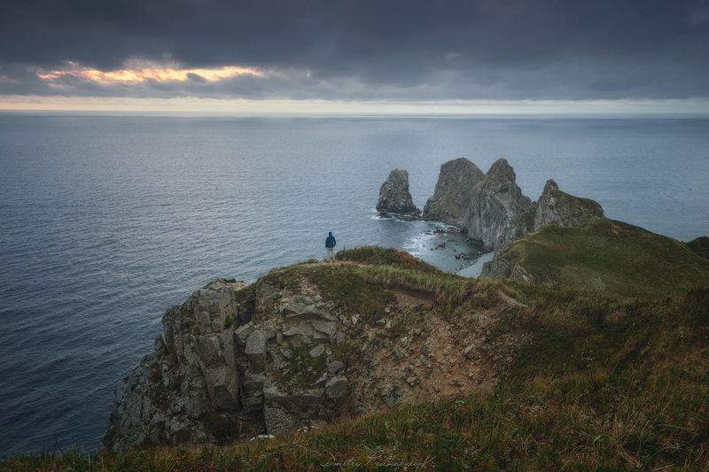 россия,приморский край,ольгинский район,мыс 4х скал,море,лето,скалы,камни,рассвет,краски,утро, дмитрий подкопаев На мысе 4х скал фото превью