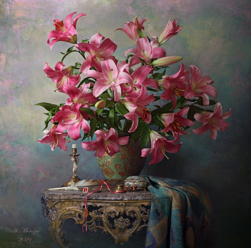 Натюрморт с лилиями фото превью