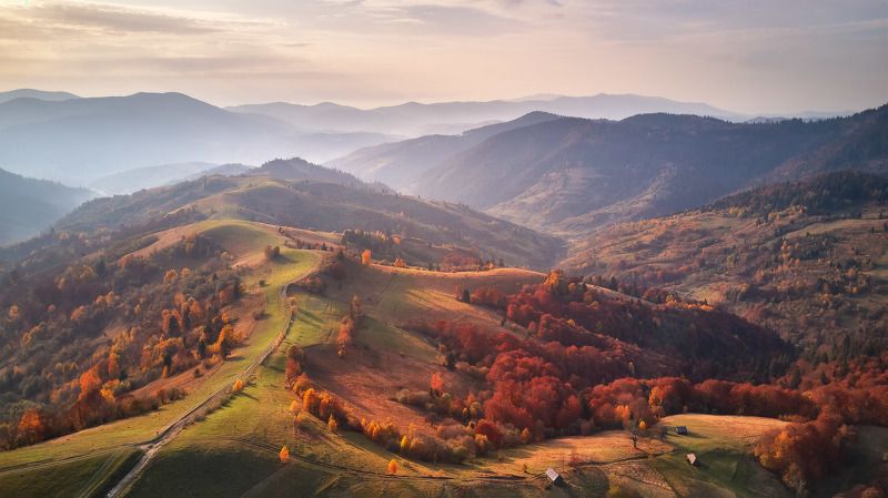 вечер, горы, дронофото, закарпатье, закат, карпаты, октябрь, осень, украина Вспоминаем осенние Карпаты фото превью