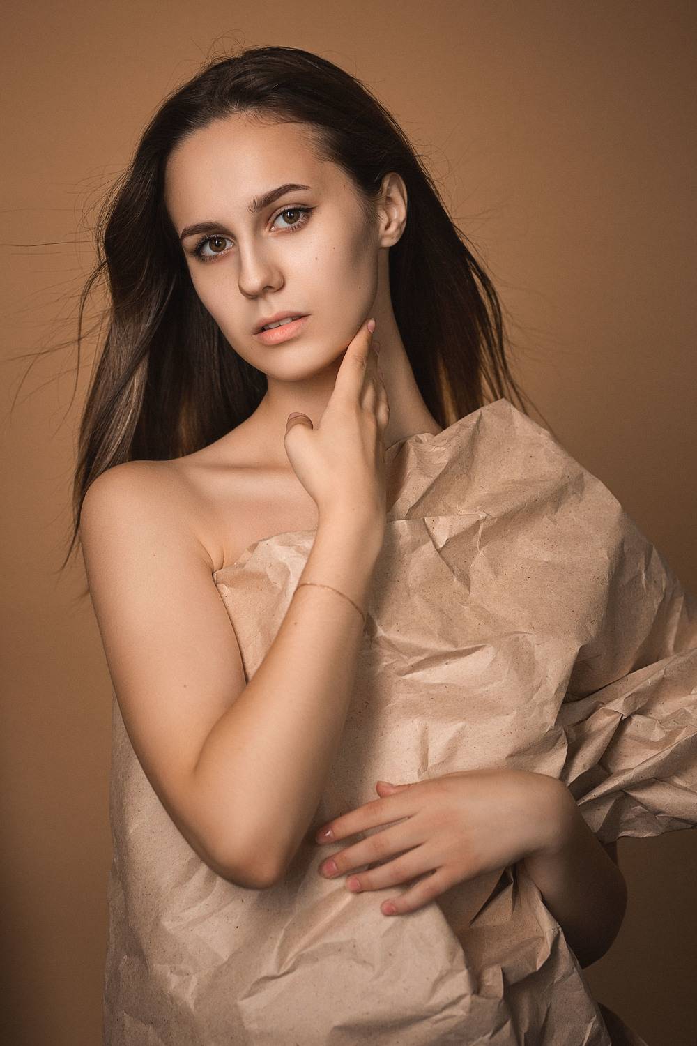 девушка, модель, портрет, фотосессия, студия, макияж, гламур, girl, model, modeling, young, portrait, make-up, творческий портрет, женский портрет, woman, young woman, glamour, постановка, постановочная фотография, fashion, Владимир Васильев