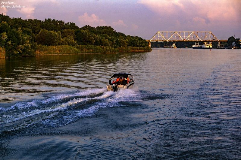 Вечерняя прогулка по Дону. фото превью