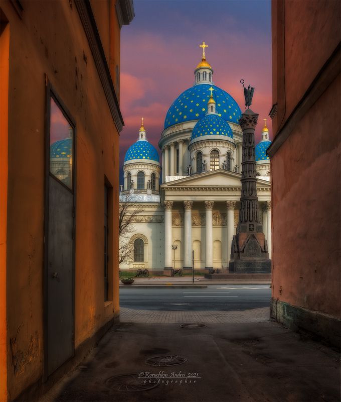 Троице-Измайловский из подворотни напротив... фото превью