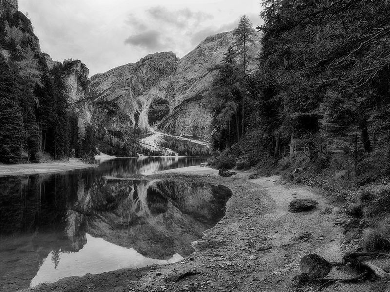 Around Braies Lake фото превью