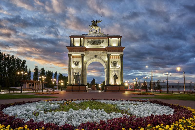 город, арка, архитектура, вечер,курск Триумфальная арка фото превью