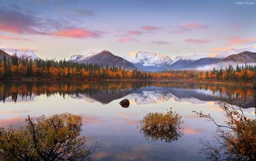 Осенний рассвет на Кольском