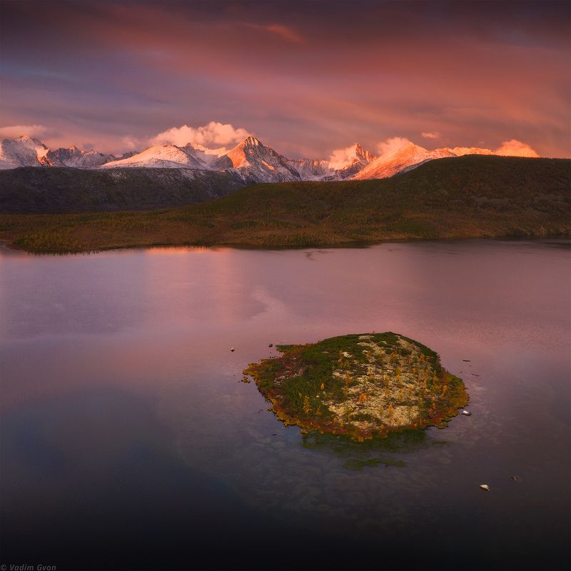 озероджекалондона, магадан, колыма Остров осени фото превью