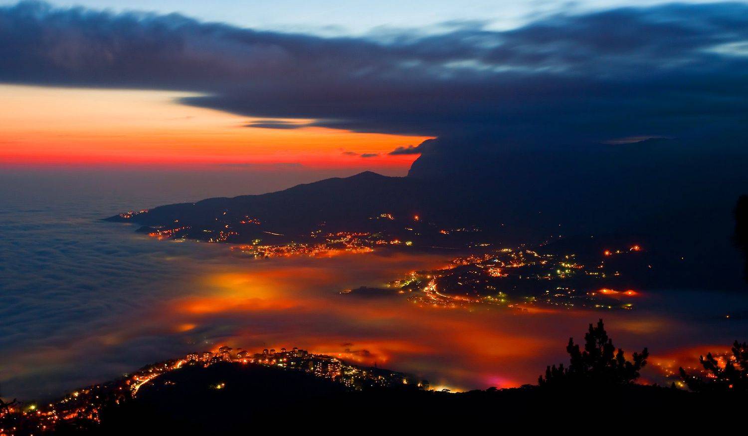 ялта, крым, ай-петри, крымские горы, ялтинский залив, черное море, туман, мартьян, аю-даг, фотограф ялта, фотограф крым, Serge Titov