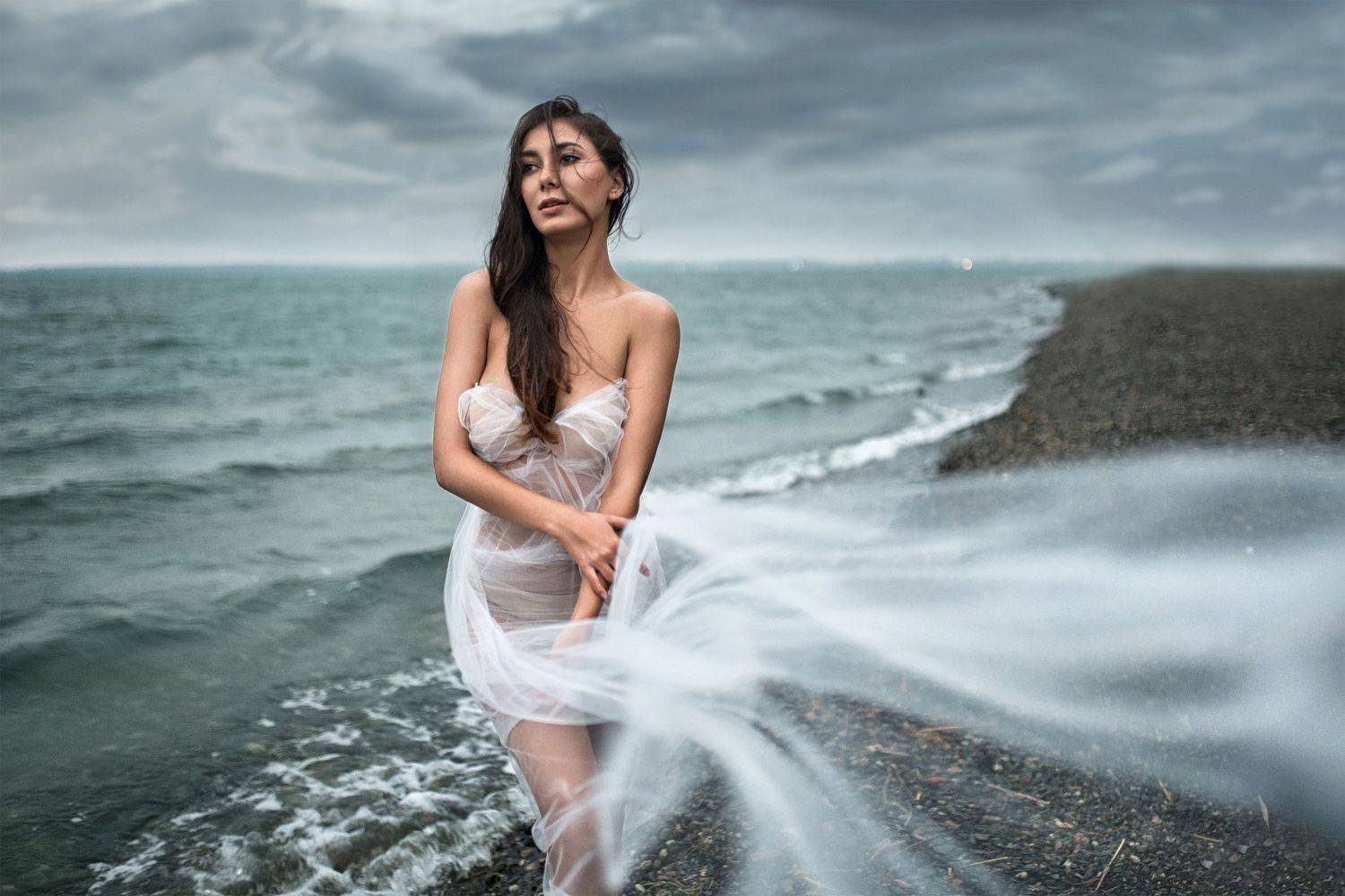 портрет, обнаженная девушка, гроза, съемка на природе, озеро, естественный свет, красивая девушка, portrait, beautiful girl, naked, storm, nature, Кристина Савельева