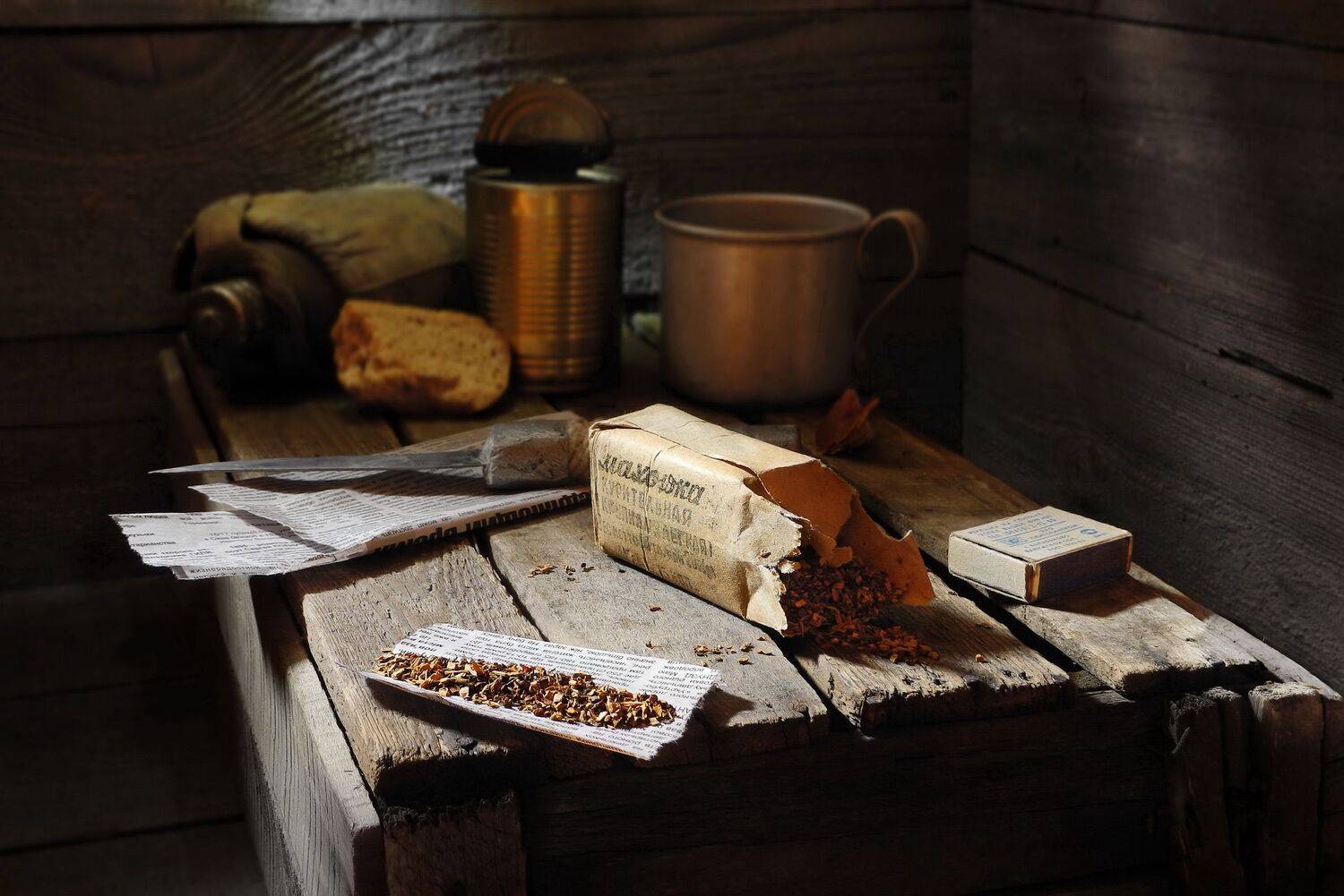 махорка самокрутка табак спички война натюрморт история, Сергей Фунтовой