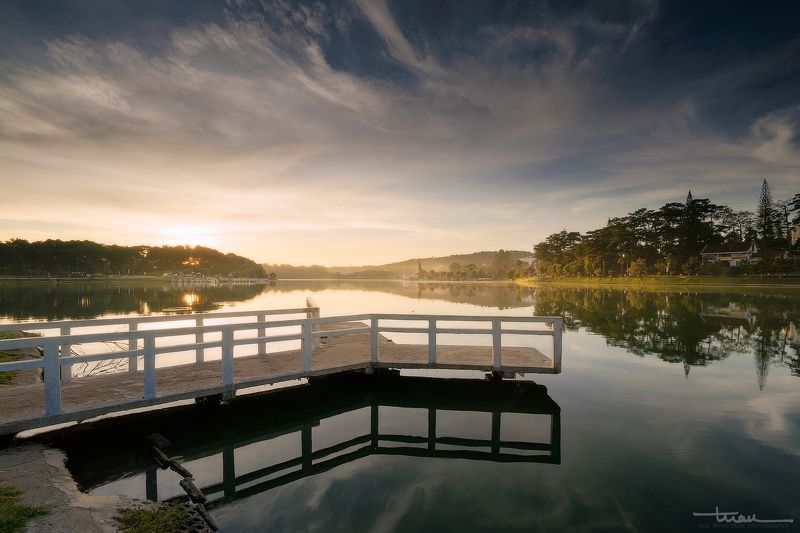 Morning in  Ho Xuan Huong фото превью