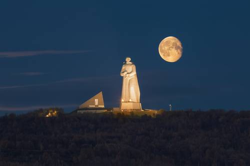 Защитникам Советского Заполярья