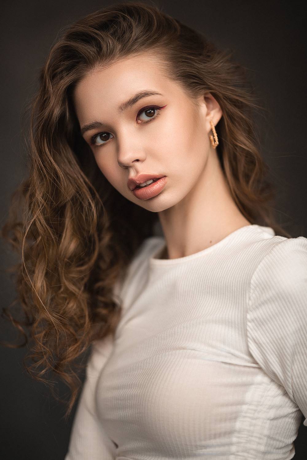 девушка, модель, портрет, фотосессия, студия, макияж, гламур, girl, model, modeling, young, portrait, make-up, творческий портрет, женский портрет, woman, young woman, glamour, постановка, постановочная фотография, fashion, Владимир Васильев