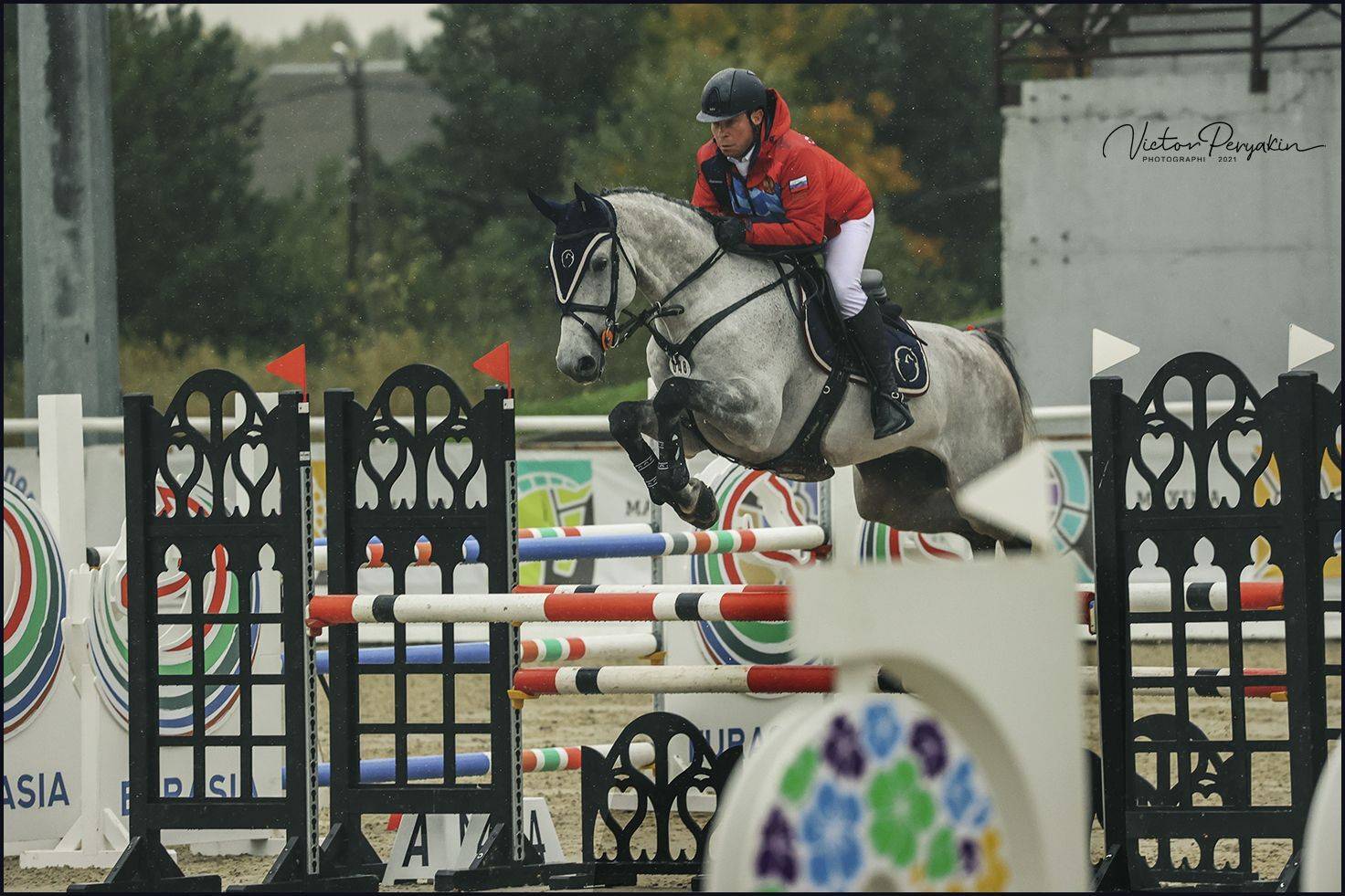 , Виктор Перякин