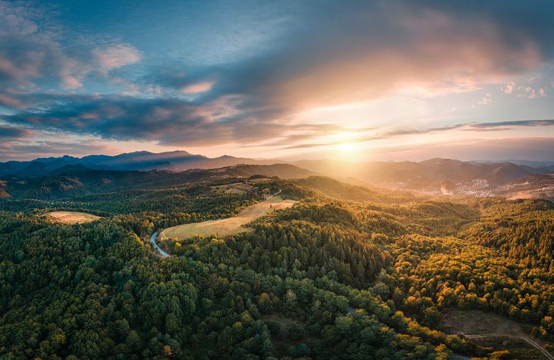 Mountain sunset фото превью