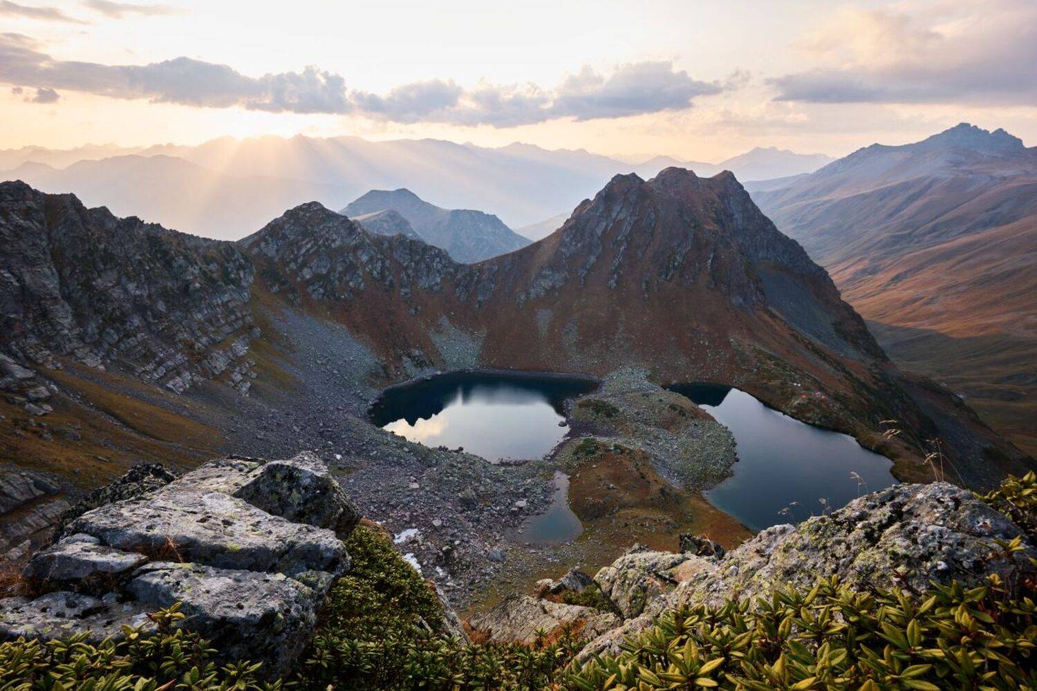 пейзаж, осень, озера, горы, скалы, закат, кавказ, landscape, autumn, lakes, mountains, rocks, sunset, caucasus, Артём Харченко