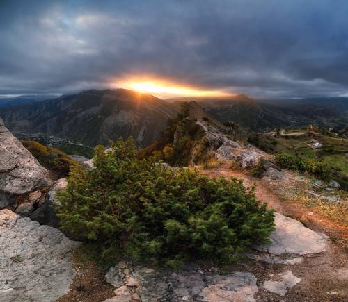 Рассвет над Гунибом