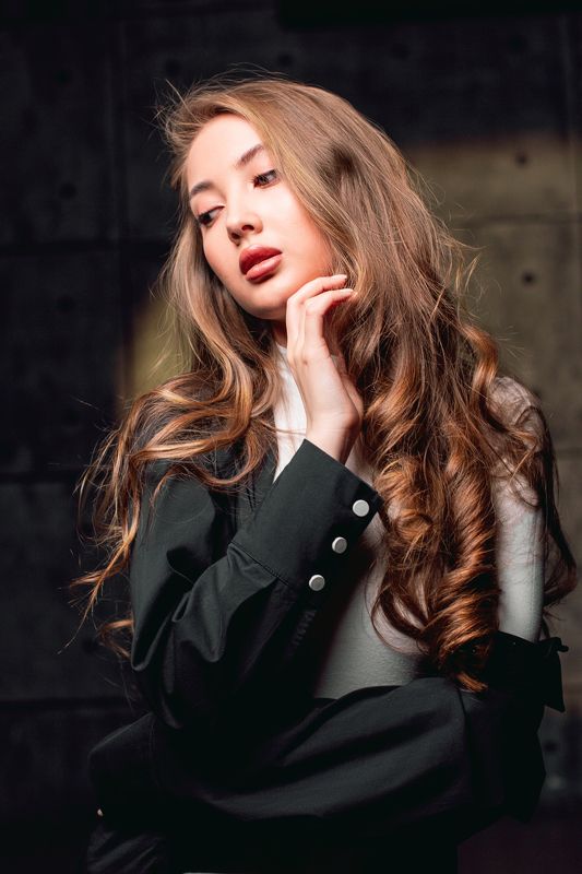 портрет, фешн, молодая девушка портрет молодой девушки фото превью