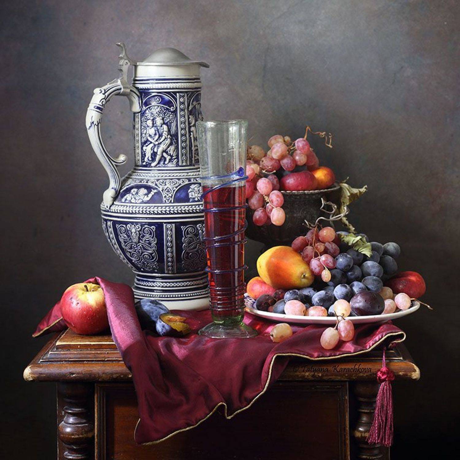 натюрморт, виноград, кувшин, фрукты, Tatyana Karachkova