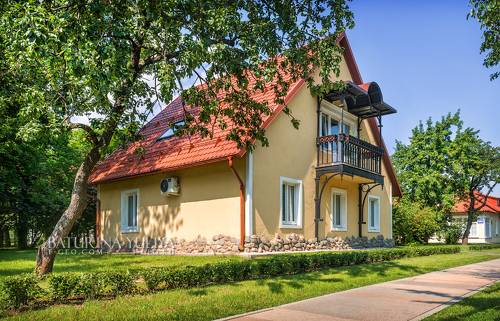 ДОм с красной крышей