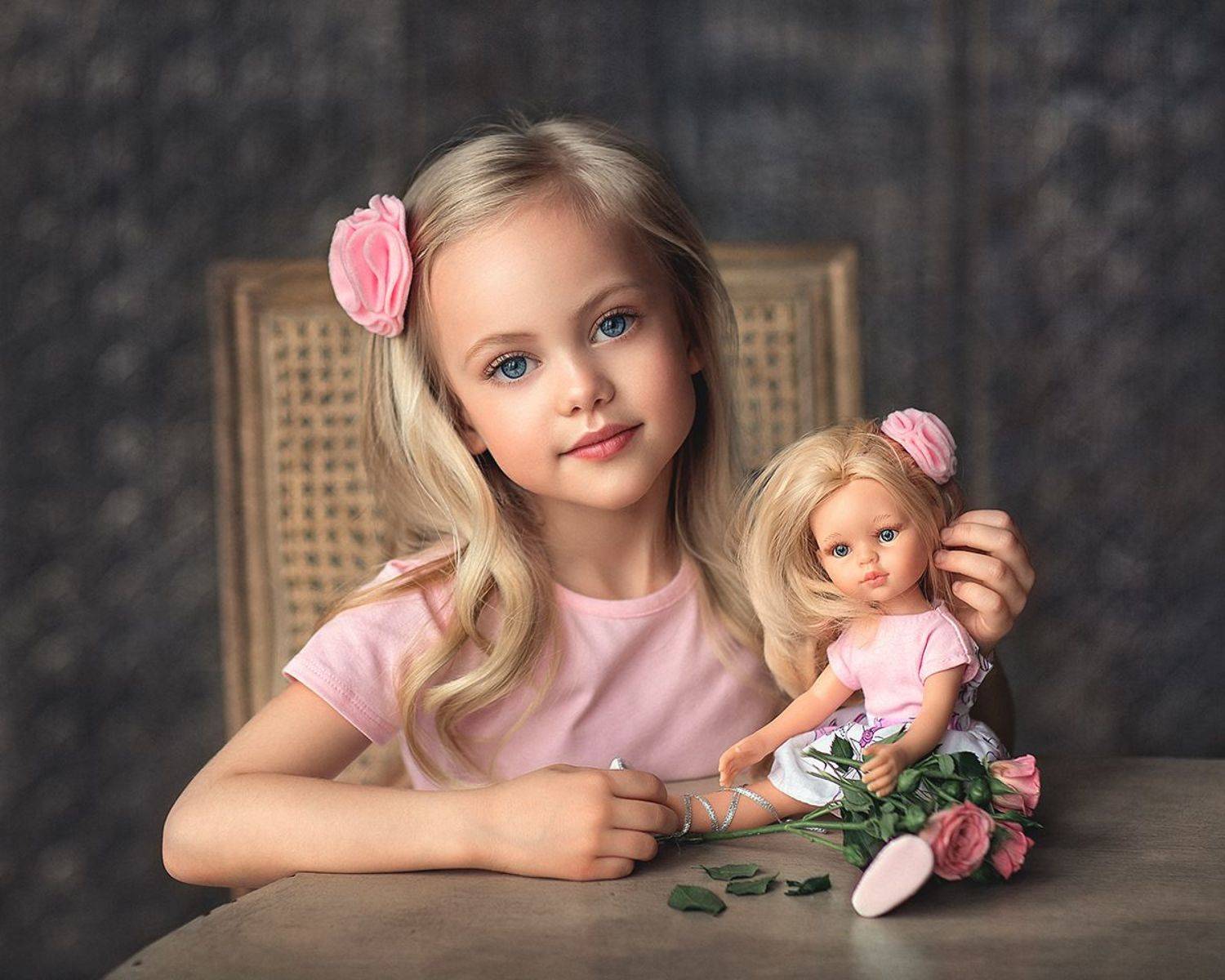 , Елена Михайлова