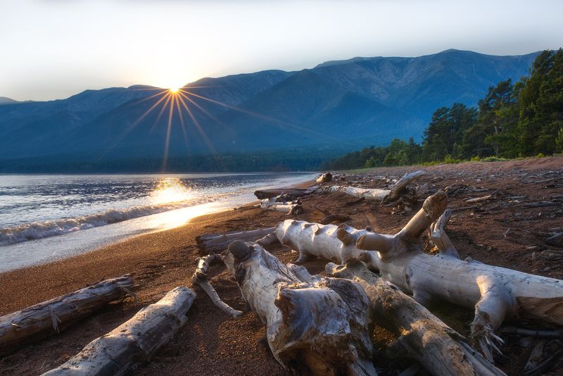 байкал, баргузин, баргузинский залив, берег, закат  фото превью