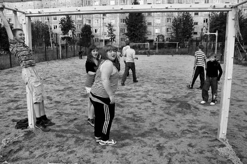 Футбол на дворовой плошадке. 2012