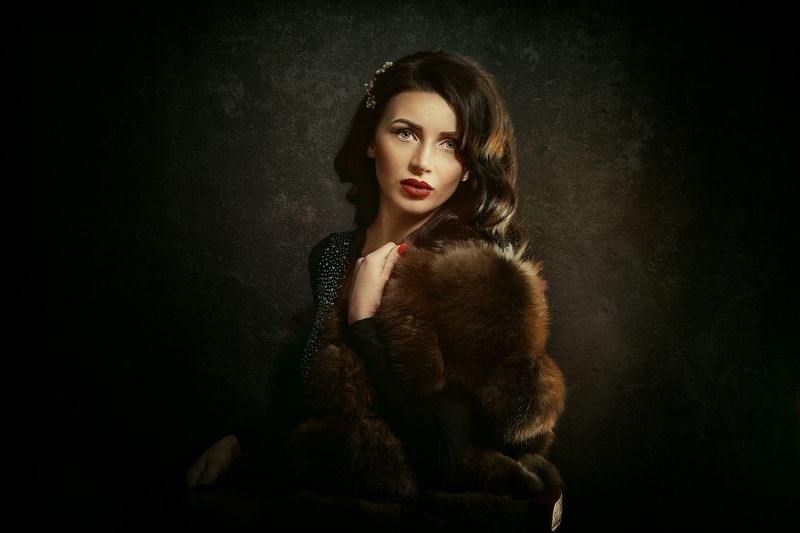 женский портрет, студийное  фото,  фото превью