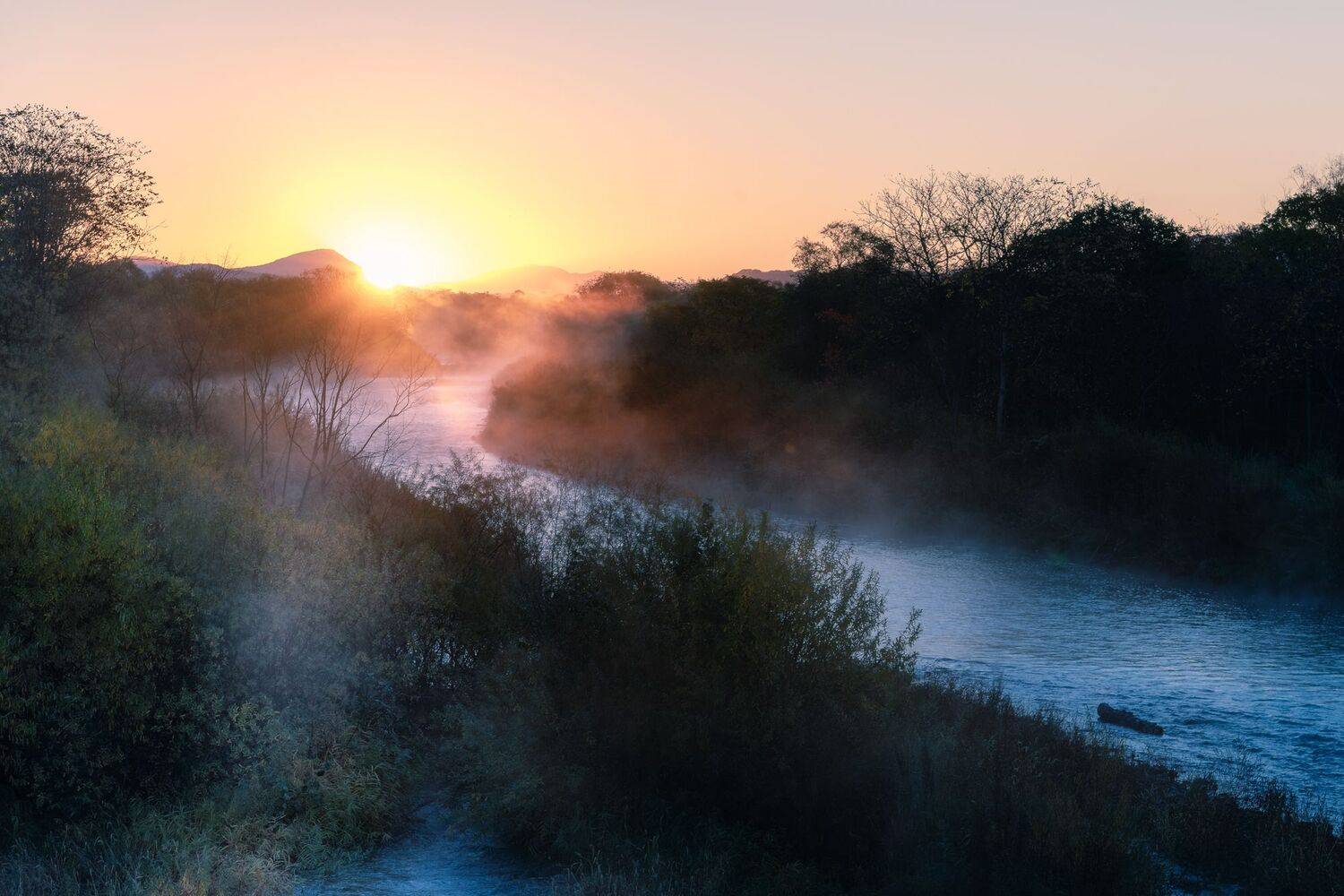 река, рассвет, осень, туман, холод, вода, время года, Константин Костин