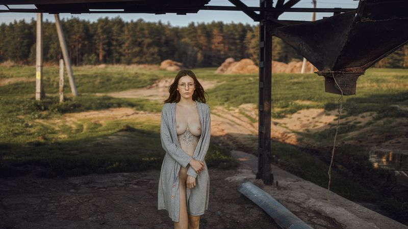 Farm Girl фото превью