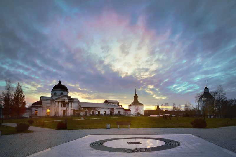 И в окнах отблески заката фото превью