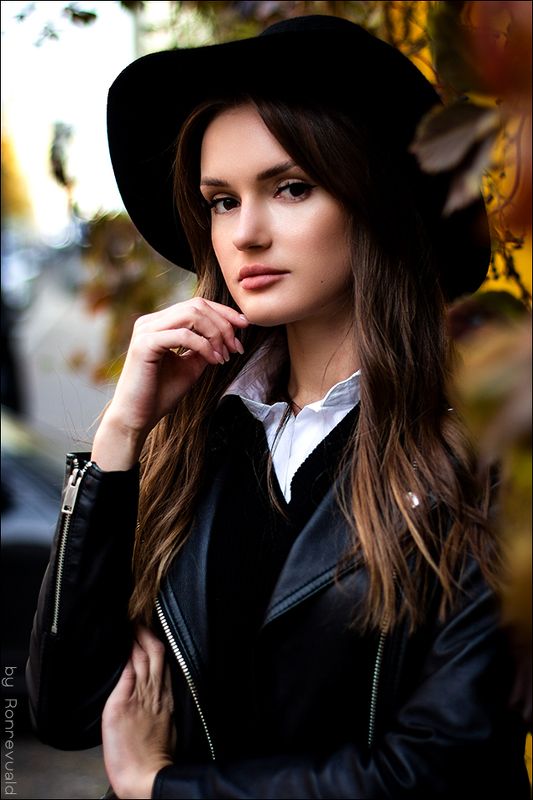 girl,woman,eyes,beauty,portrait,fashion,light,девушка,портрет,москва,свет, глаза Lera фото превью