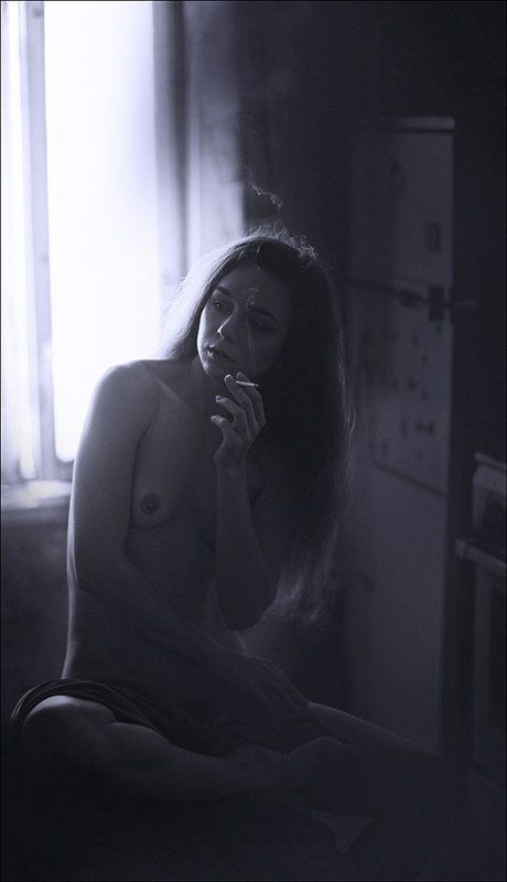 at the moonlight фото превью