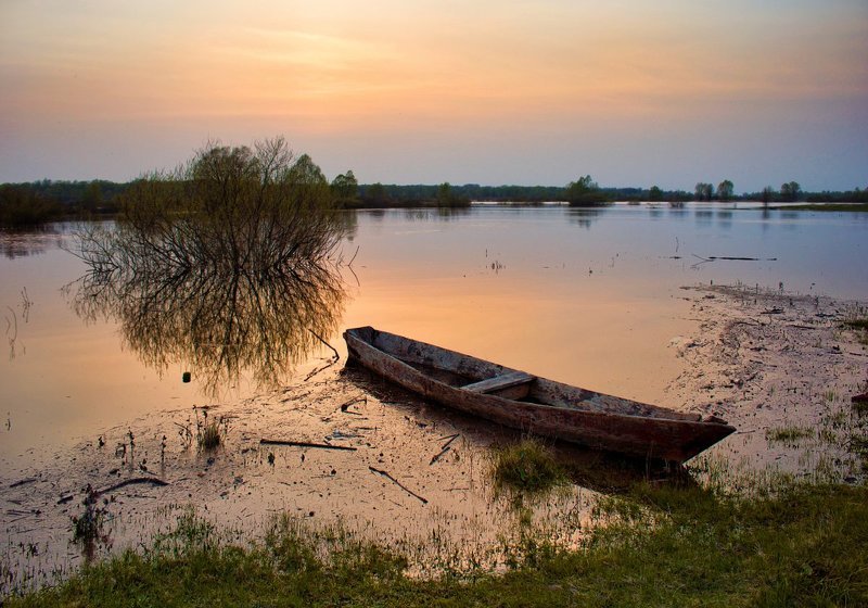 На разливе... фото превью