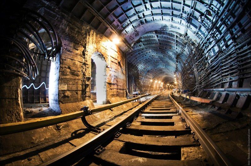 Abandoned tunnel subway фото превью