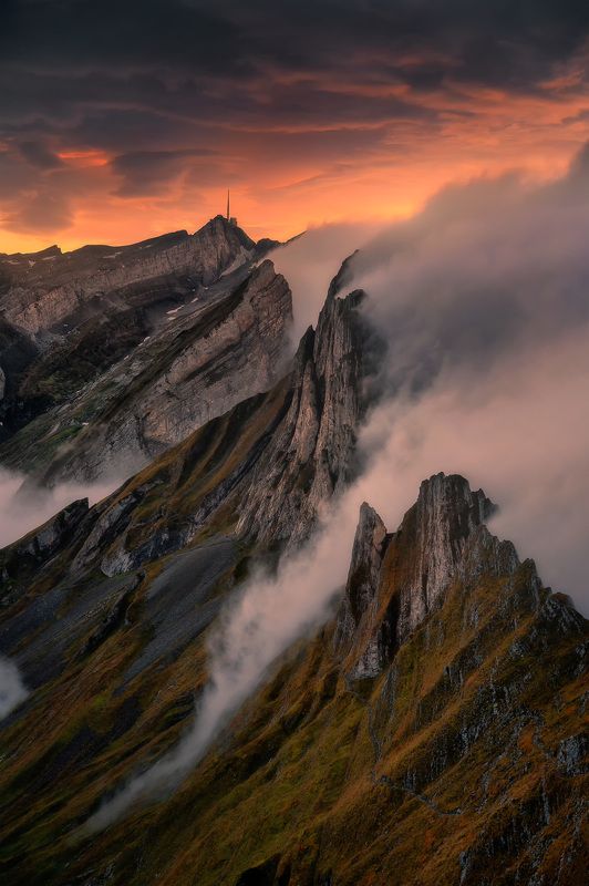 swiss, switzerland, alps, mountains, mist, fog, europe, clouds, sunset, amazing, landscape, mountains, mounatain, colours Sunset in Swiss Alps фото превью