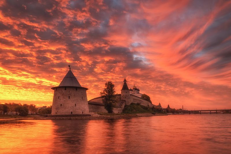 псков, пейзаж, Утро у Кремля фото превью