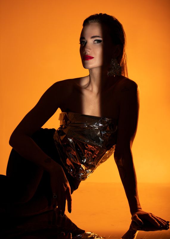 cover girl, женский портрет, шикарная, красотка. девушка, фэшн, pretty woman, fashion, adult, lips, portrait, girl, attractive, pretty, model, hair, beautiful, natural, female, smile, beauty, studio, lady, elegance, glamour, curly, elegant,  фото превью